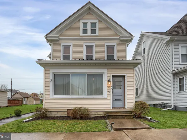 415 W 17th St, Tyrone, PA 16686