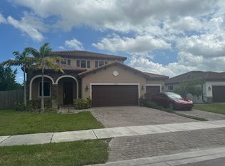 2494 SE 2nd St, Homestead, FL 33033