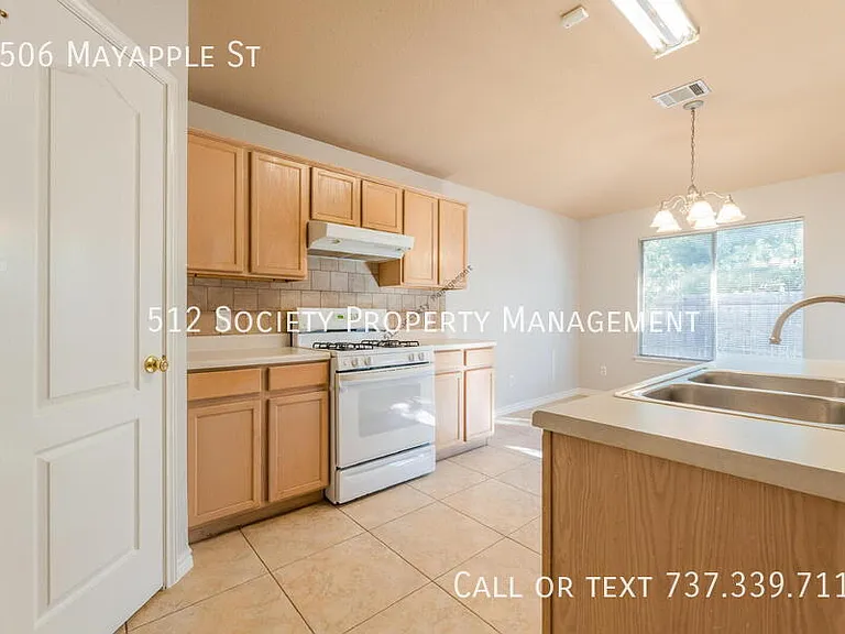 1506 Mayapple St — Photo 7