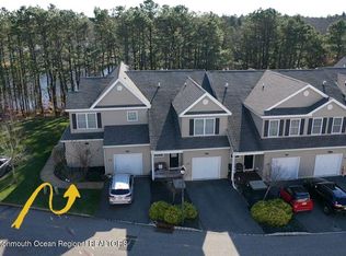 25 Wiley Way, South Toms River, NJ 08757
