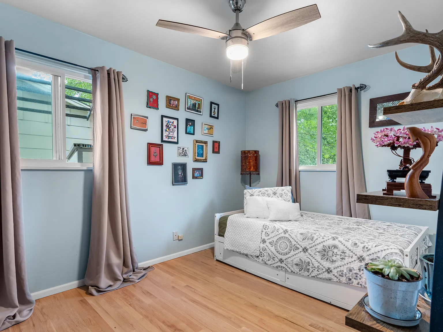 3 bed, 1353 sqft, $2,800 — Photo 4