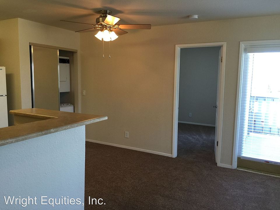2nd image of 6665 N Fresno St APT 119