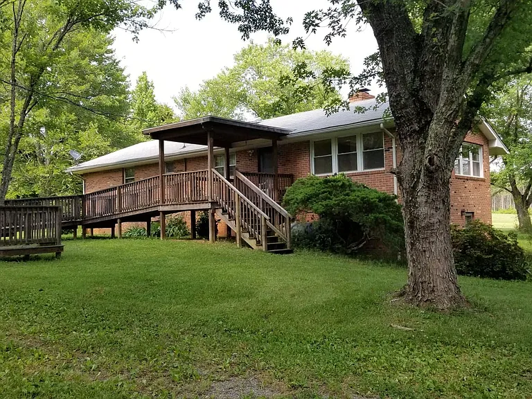 2441 Indian Creek Rd — Photo 6