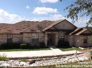 1090 County Road 273, Mico, TX 78056