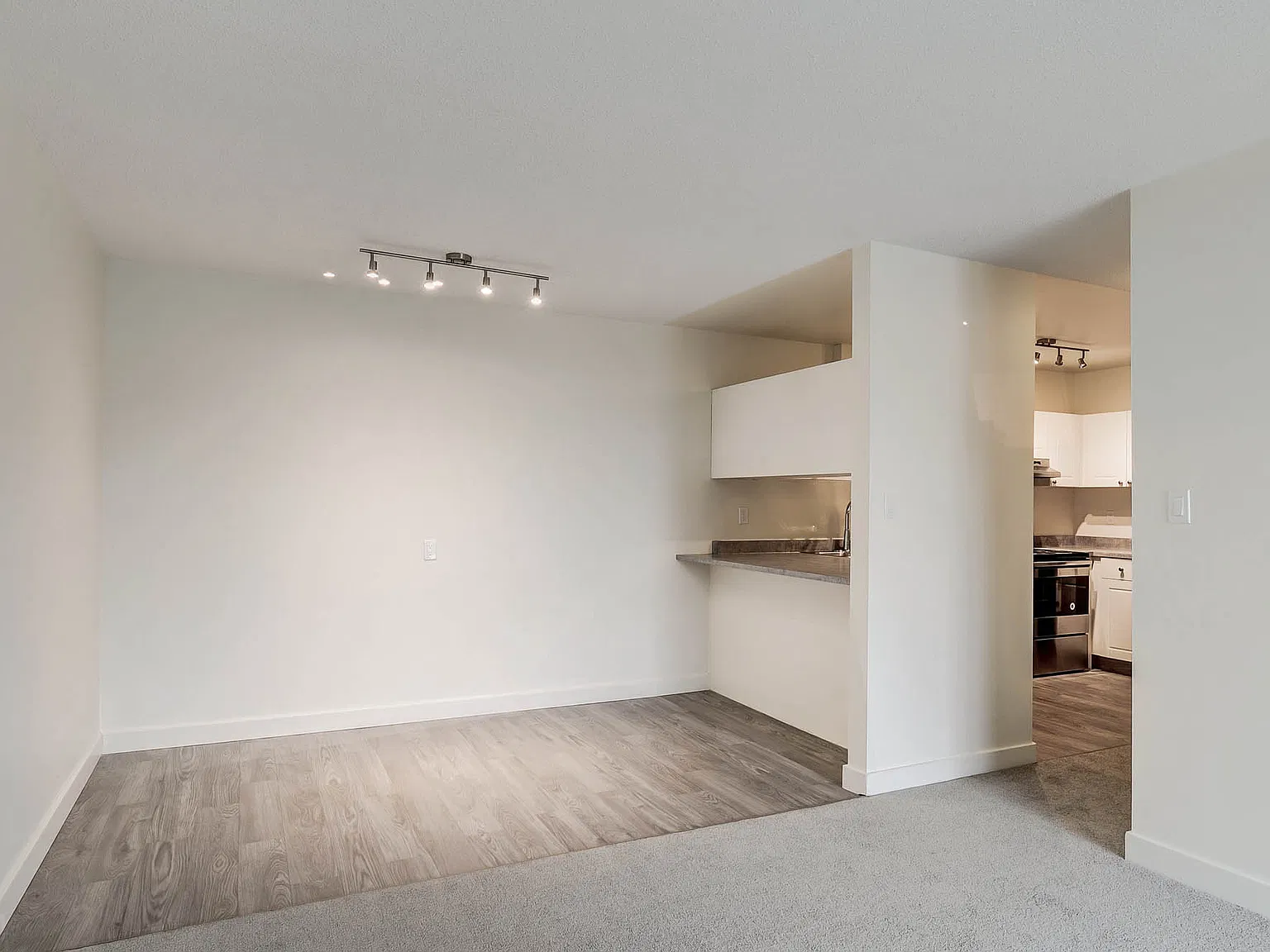 Suncourt Place — Photo 4