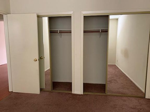 4th image of 3369 Vinton Ave #4
