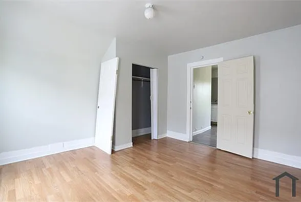 8910 Vineyard Ave #UP — Photo 4