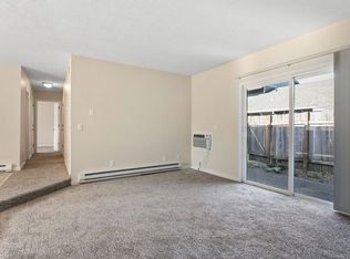 16528 NE Glisan St #13, Portland, OR 97230
