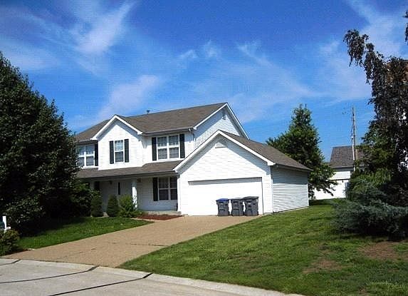 2nd image of 1954 Hedge Dr