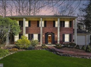 12628 Saint James Rd, Rockville, MD 20850