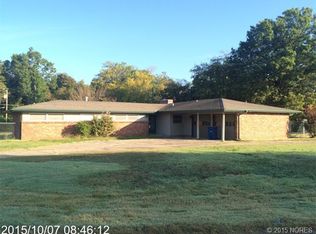 8619 E 37th Pl, Tulsa, OK 74145