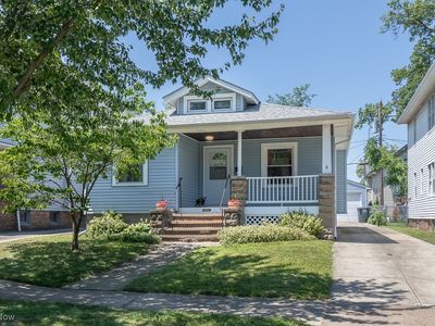 2178 Chesterland Ave, Lakewood, OH, 44107