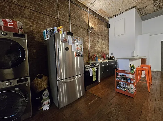 Rented by Matthew Gros-Werter, LREB  | media 12