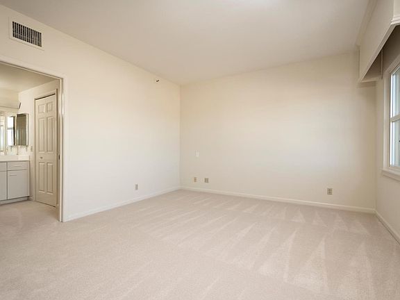 4th image of 1 Baldwin Ave APT 603