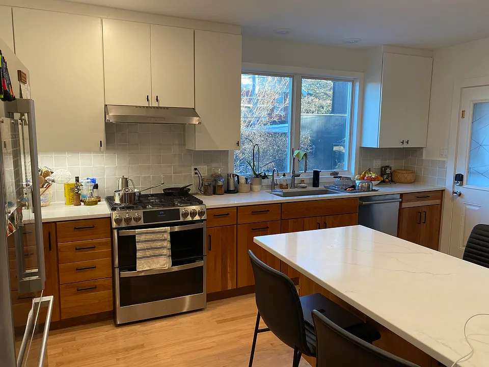 1108 S Busey Ave #1