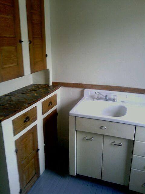 2nd image of 307 E 156th St APT 1