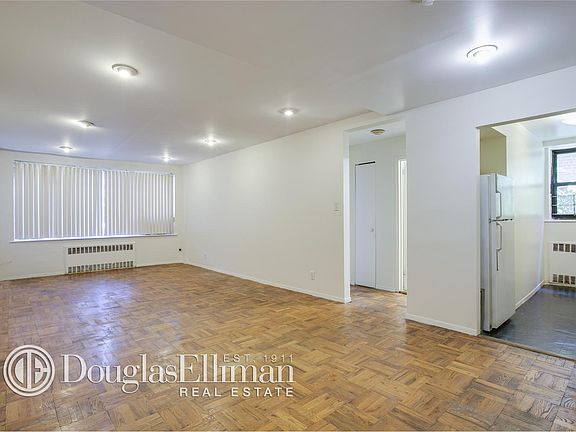3rd image of 16 Stoner Ave APT 1B
