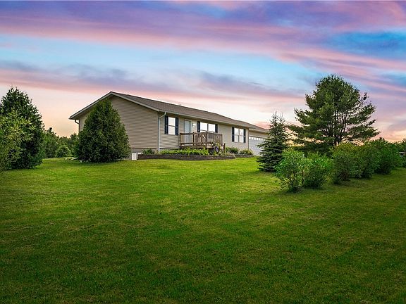 2nd image of W10737 Sand Creek Court