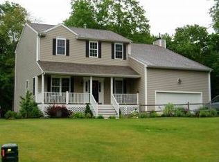 421 Westmoreland Ln, Saunderstown, RI 02874