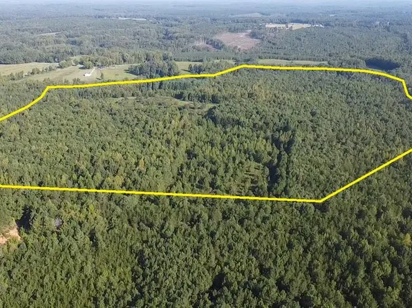 105 Acs Ashton Rd, Victoria, VA 23974