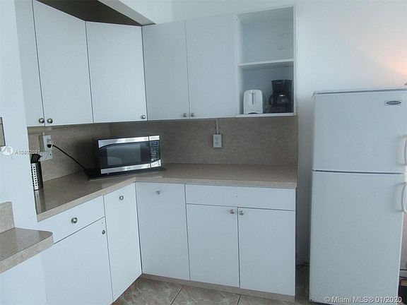 4th image of 5445 Collins Ave APT 406
