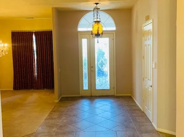 9075 Primavera Rd, Pinon Hills, CA 92372