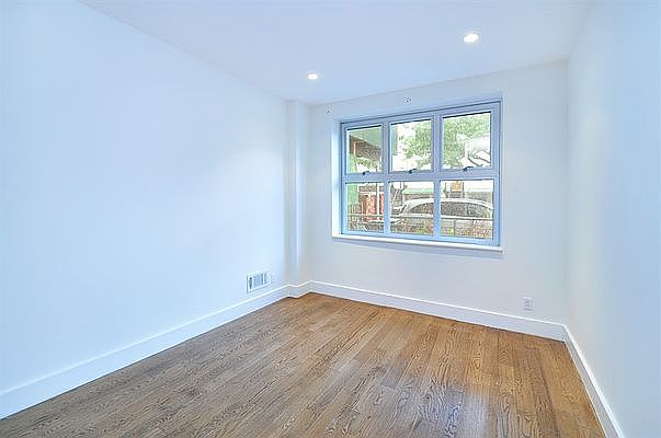 1st image of 816 Dean St APT 1D