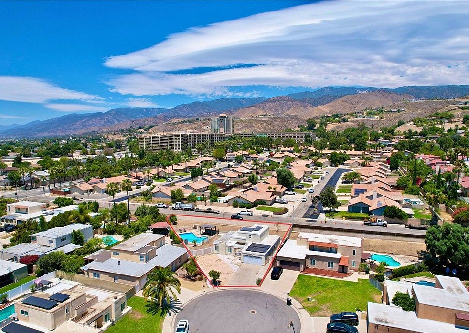 1st image of 2930 Pinon Ct
