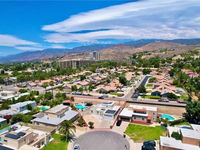 2930 Pinon Ct, Highland, CA, 92346