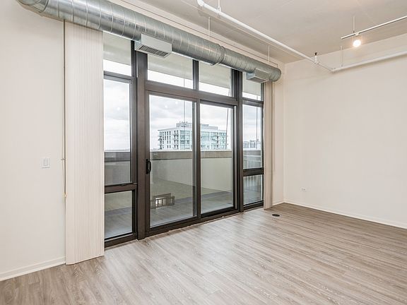 5th image of 212 E Cullerton St #Penthouse 08