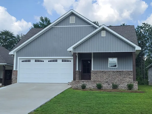 60 N Barnes Field Dr, Hattiesburg, MS 39402