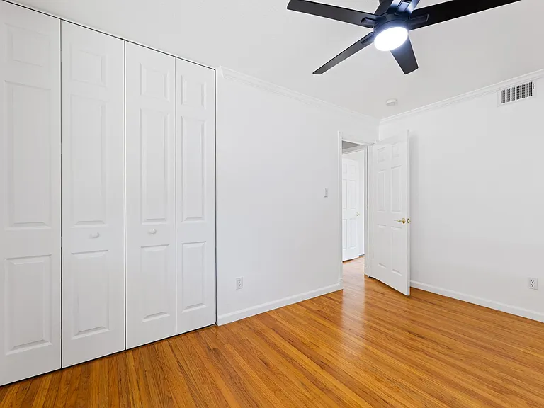 2636 Bridgeport Way — Photo 15