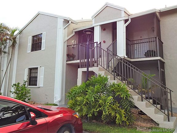 2nd image of 1460 Jefferson Dr #1460E