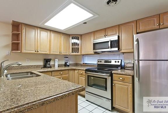 5th image of 408 Padre Blvd #9146/9147