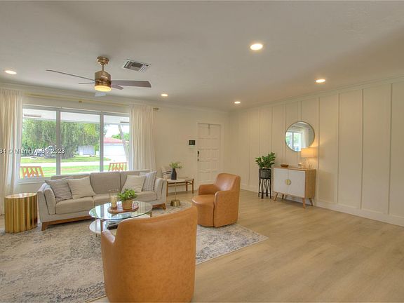 5th image of 8261 SW 205th St
