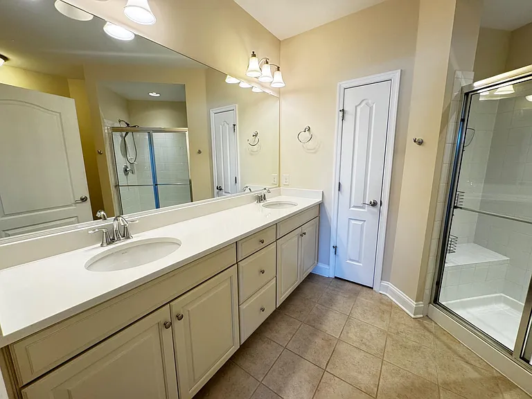 9204 Charleston Dr #303 — Photo 30
