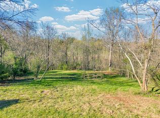 218 N Camp Heights Dr, Sparta, TN 38583