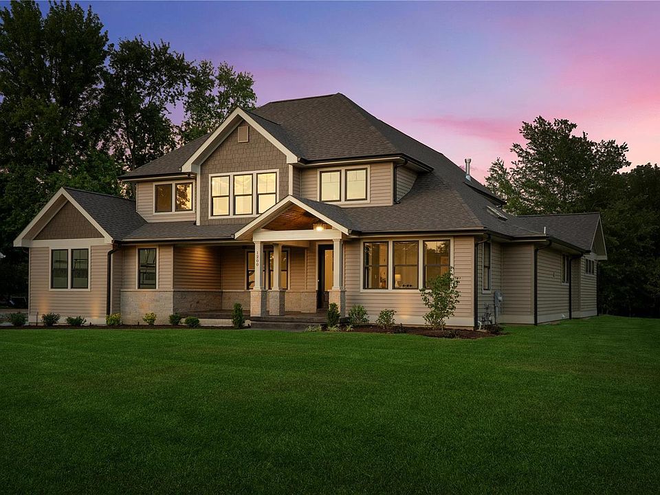 1st image of 1200 Forest Ave