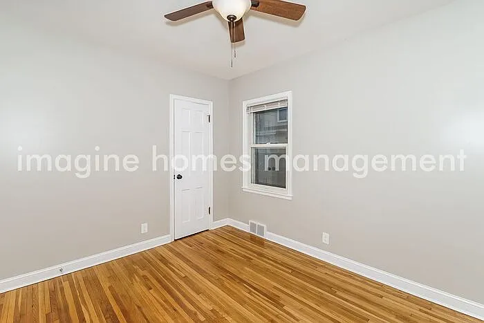 5925 Chicago Ave — Photo 10