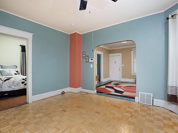5th image of 614 12th Ave