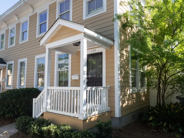 109 W 31st St, Savannah, GA 31401