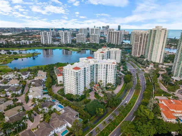 19900 E Country Club Dr APT 616, Aventura, FL 33180
