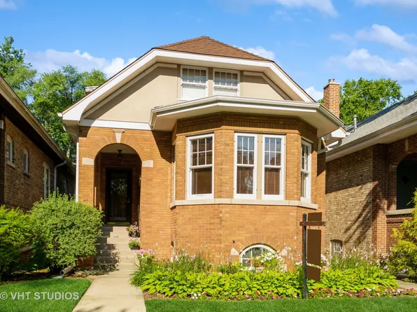 5732 N Virginia Ave, Chicago, IL 60659