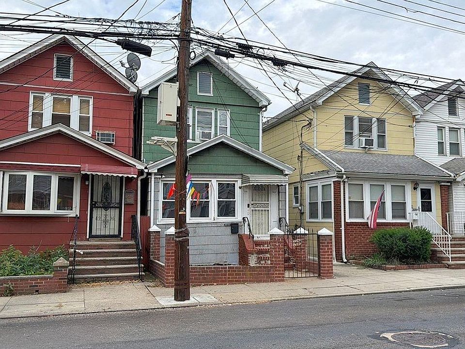1st image of 8934 86th St