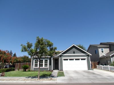 1848 W Modoc Avenue, Visalia, CA, 93291