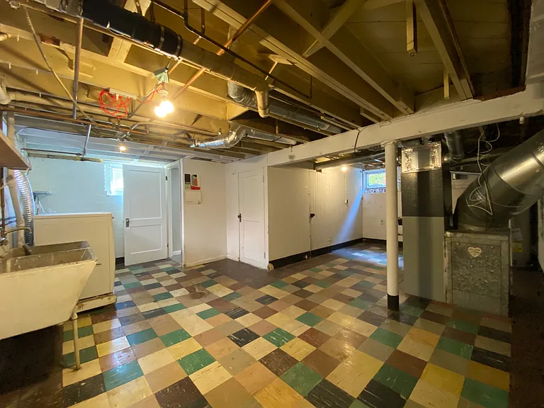 808 S Grant St — Photo 12