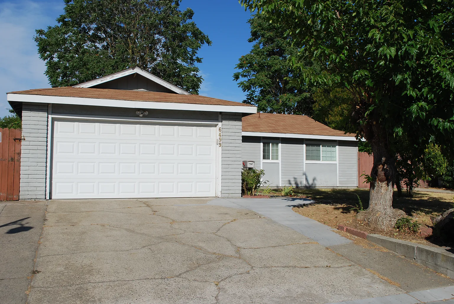 6499 Hitchcock Way photo 1
