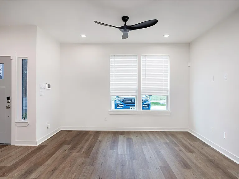 2753 Redrock St #B — Photo 9