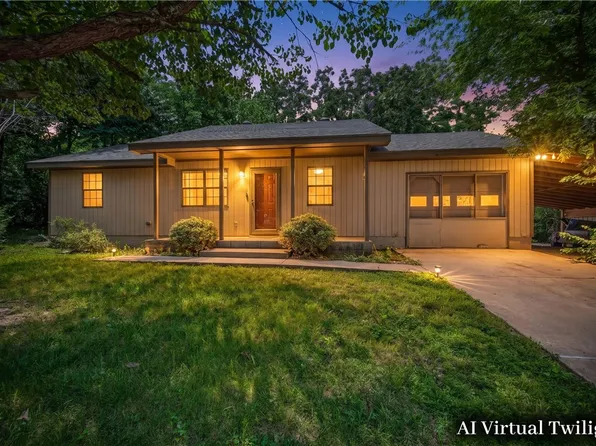 857 2nd St, Decatur, AR 72722