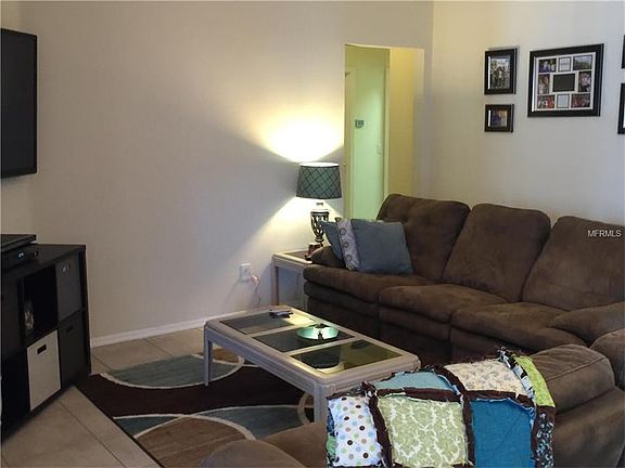 5th image of 939 Jaybee Ave